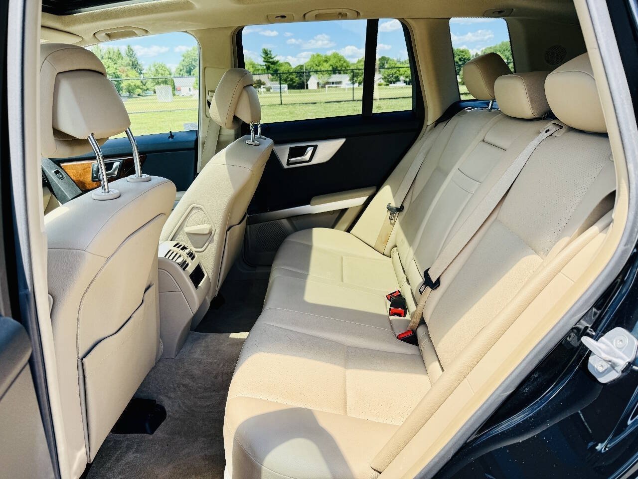 Used 2012 Mercedes-Benz GLK 350 4MATIC image 18
