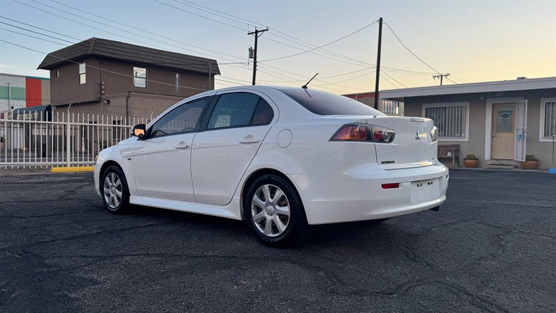Used 2015 Mitsubishi Lancer ES image 5
