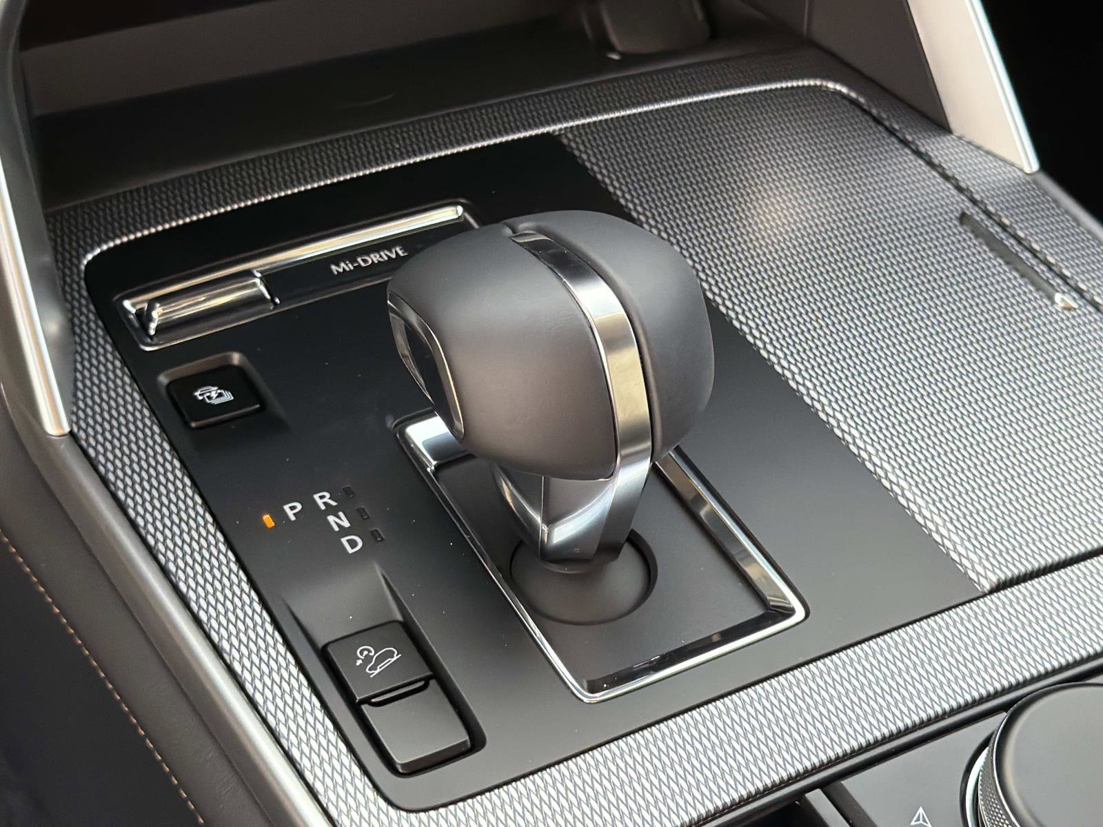 New 2026 MAZDA CX-90 Plug-In Hybrid w/Premium Sport AWD/4WD image 11