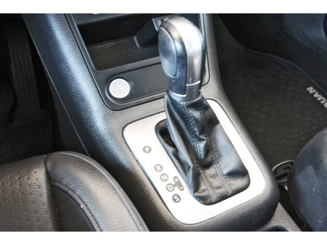 Used 2017 Volkswagen Tiguan S FWD image 26