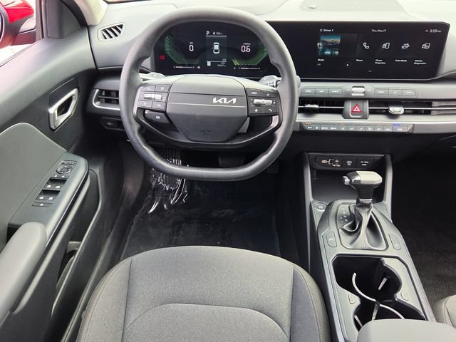 Used 2025 Kia K4 FWD image 14