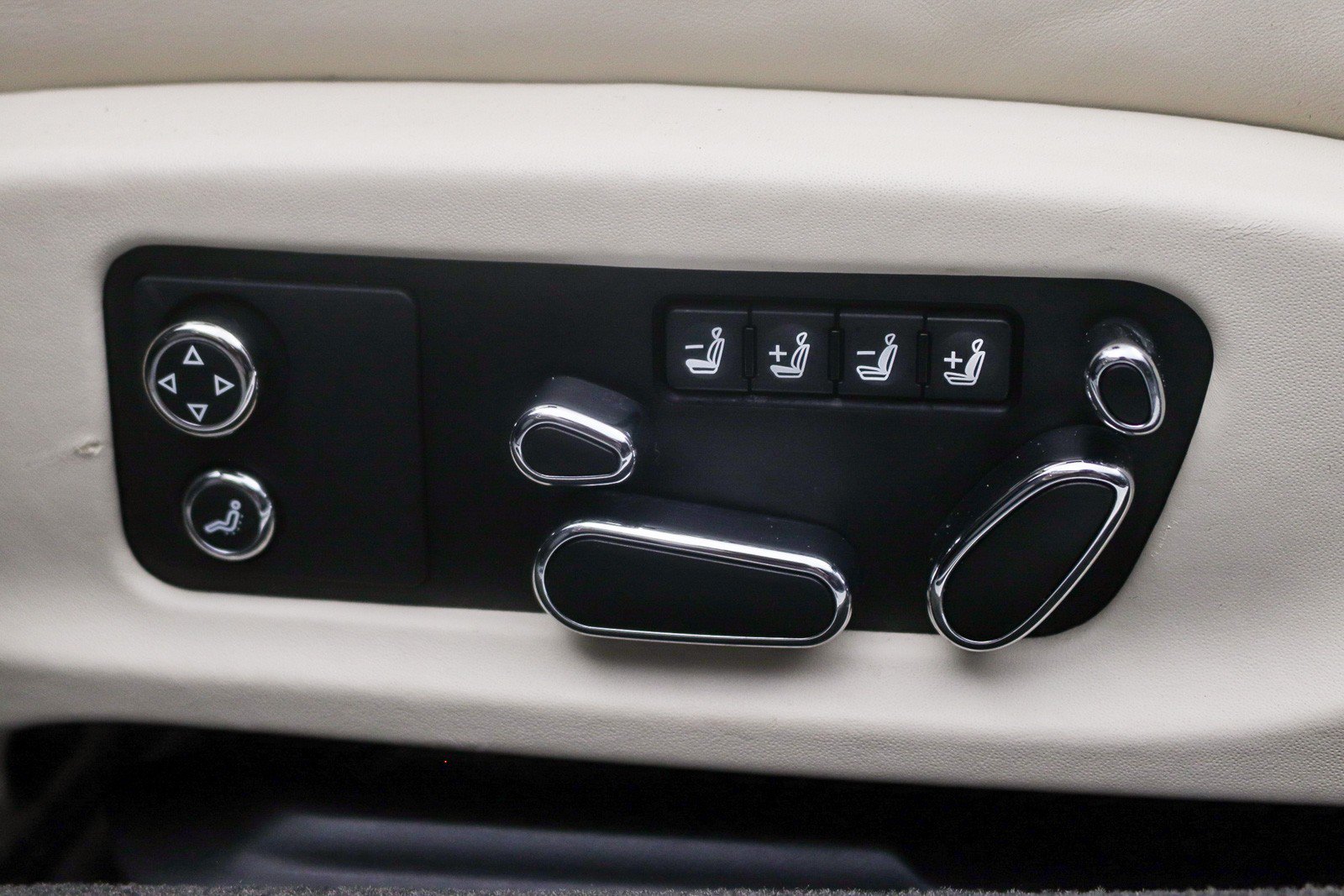 Used 2020 Bentley Continental GT V8 AWD/4WD image 28
