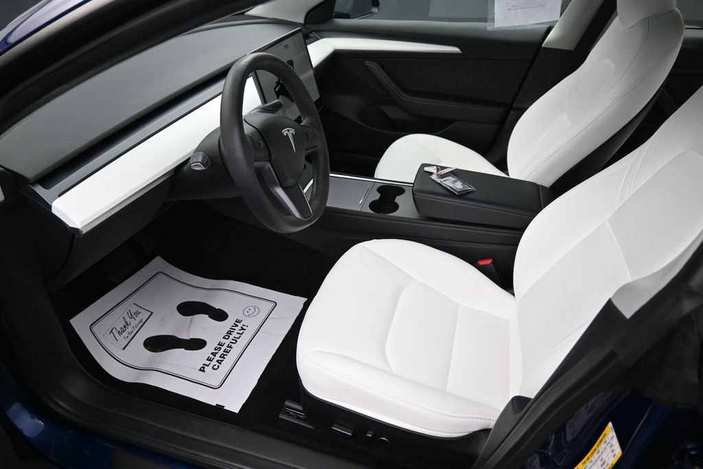 Used 2023 Tesla Model 3 Standard Range RWD image 26