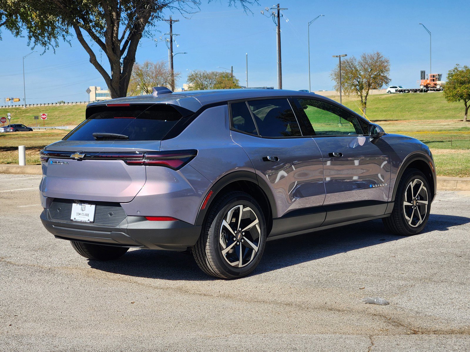 New 2026 Chevrolet Equinox EV LT w/ Comfort Package image 4