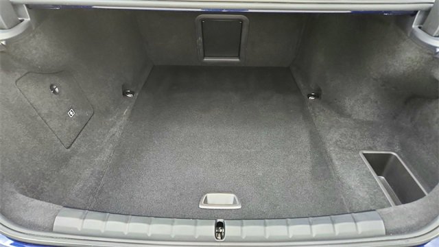 Used 2023 BMW i7 xDrive60 image 15