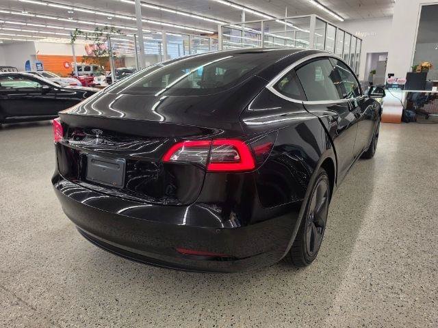 Used 2019 Tesla Model 3 Mid Range RWD image 5