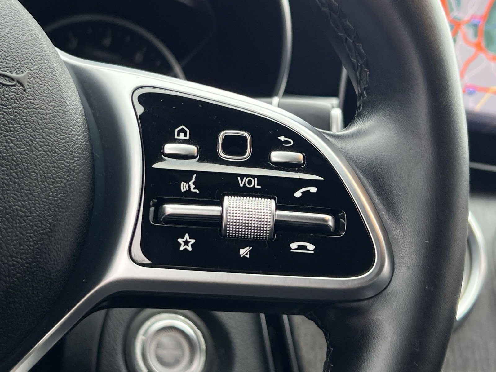 Used 2019 Mercedes-Benz C 300 C 300 image 29