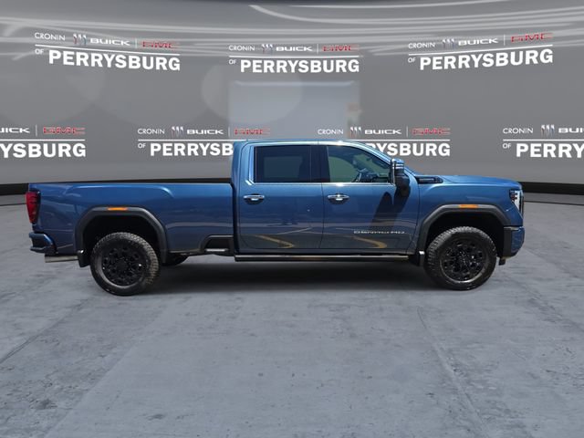 New 2026 GMC Sierra 3500 Denali Ultimate AWD/4WD image 9