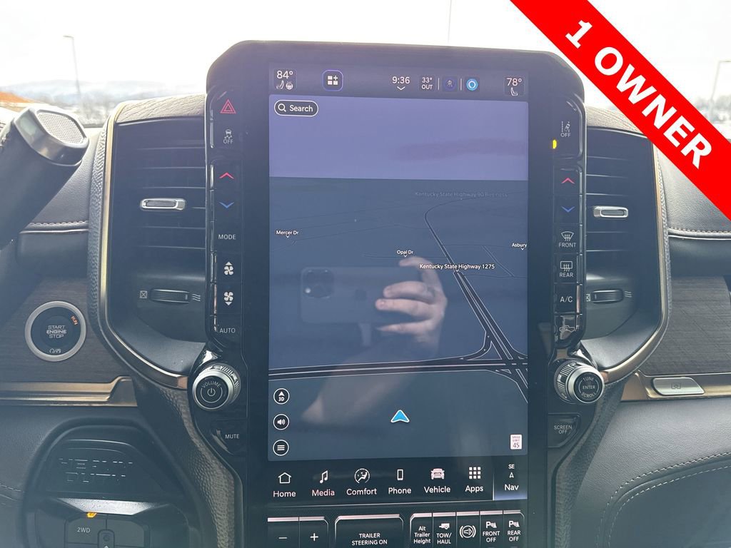 Used 2025 RAM 3500 Longhorn image 18