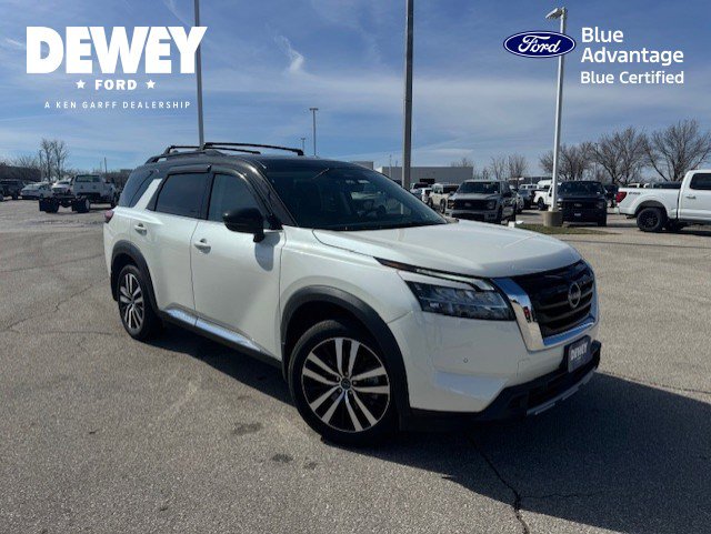 Used 2024 Nissan Pathfinder Platinum