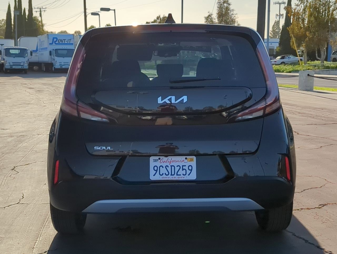 Certified 2023 Kia Soul S image 7