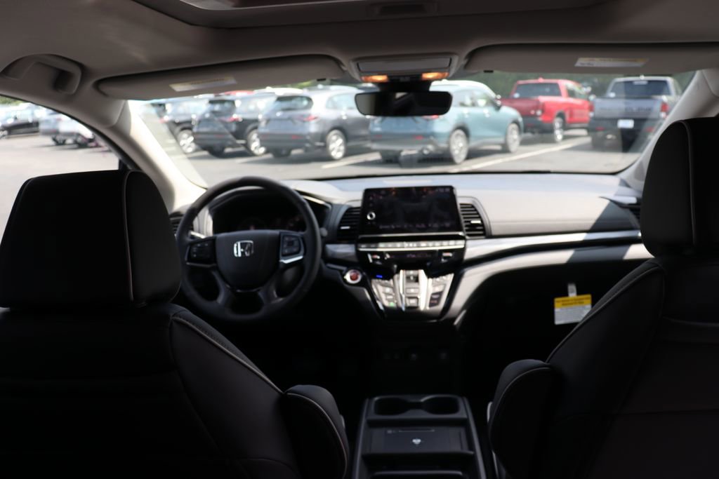 Certified 2026 Honda Odyssey Elite image 19