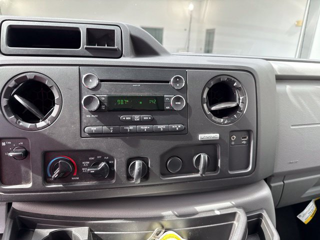 Used 2019 Ford E-350 and Econoline 350 Super Duty w/ Power Windows & Locks Group RWD image 17