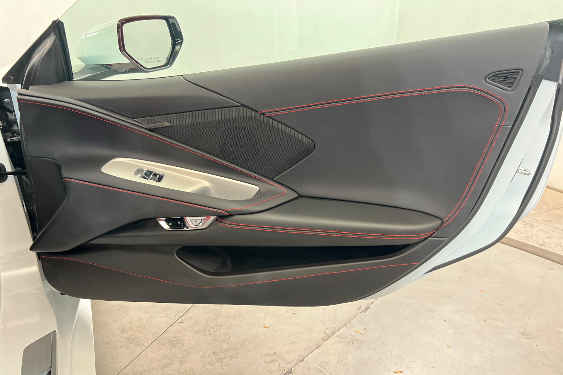 Used 2023 Chevrolet Corvette Stingray Coupe w/ Z51 Performance Package RWD image 15