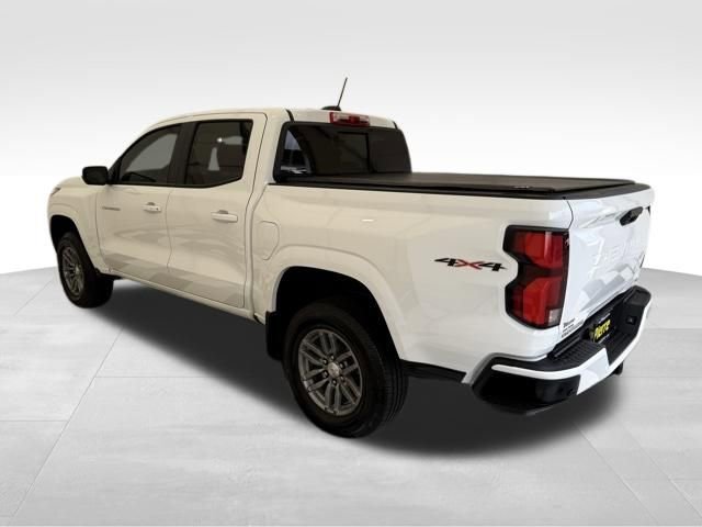 Used 2024 Chevrolet Colorado LT w/ LT Convenience Package III image 2
