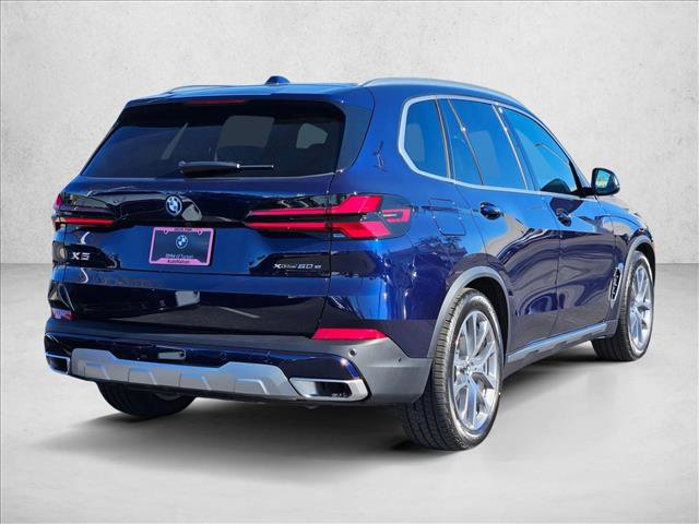 New 2026 BMW X5 xDrive50e w/ Executive Package image 2