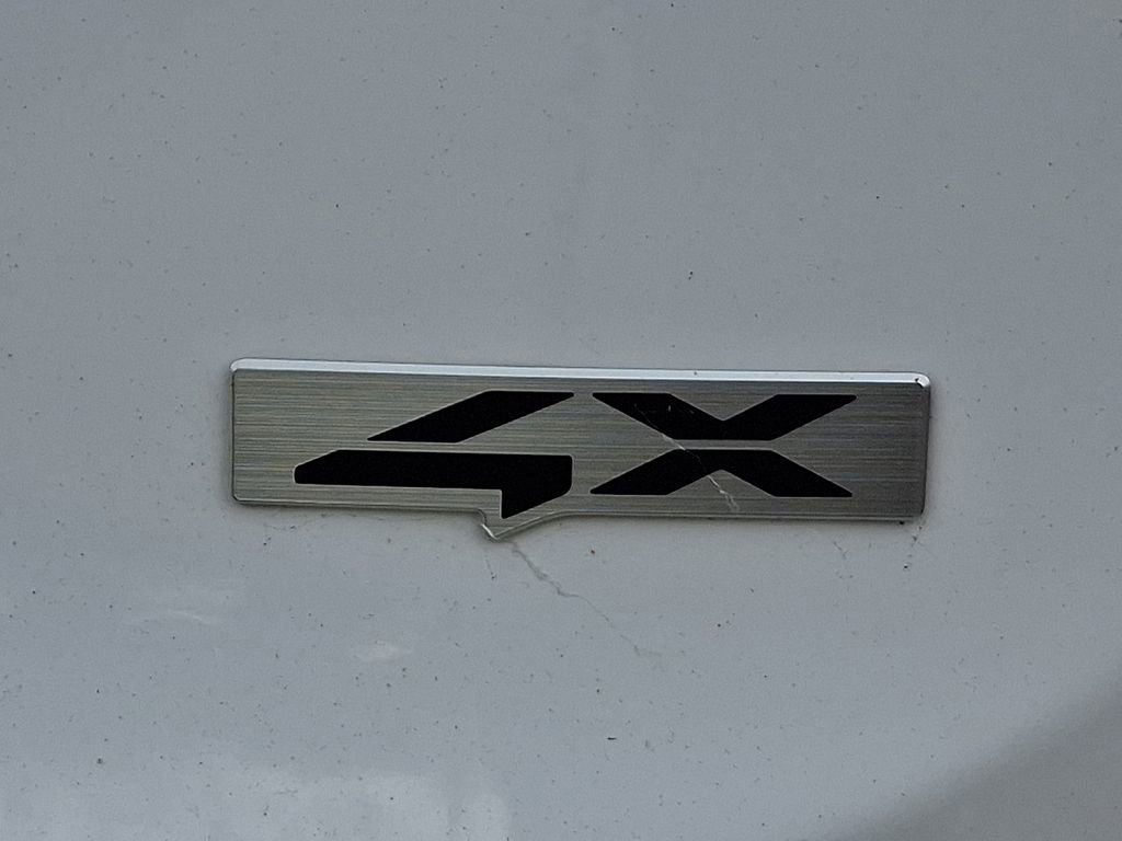 Used 2024 Kia Telluride LX image 30