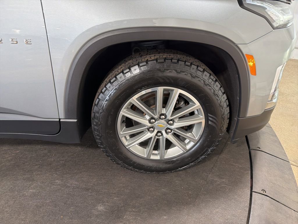 Certified 2023 Chevrolet Traverse LT w/ LPO, Floor Liner Package image 40