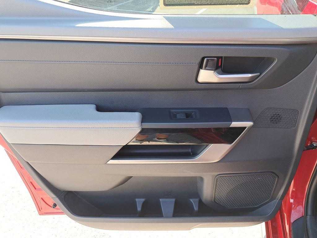 Used 2024 Toyota Tundra Limited image 7