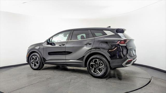 Used 2024 Kia Sportage LX image 6