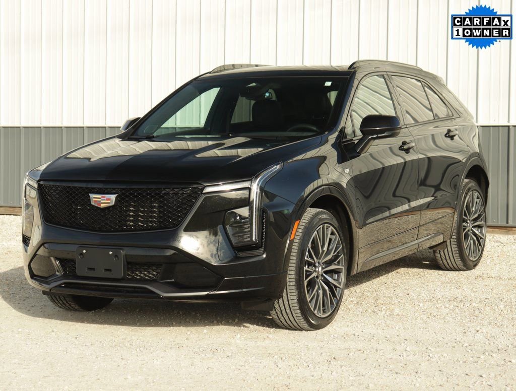 Certified 2024 Cadillac XT4 Sport image 3