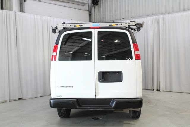 Used 2022 Chevrolet Express 2500 w/ Driver Convenience Package RWD image 22