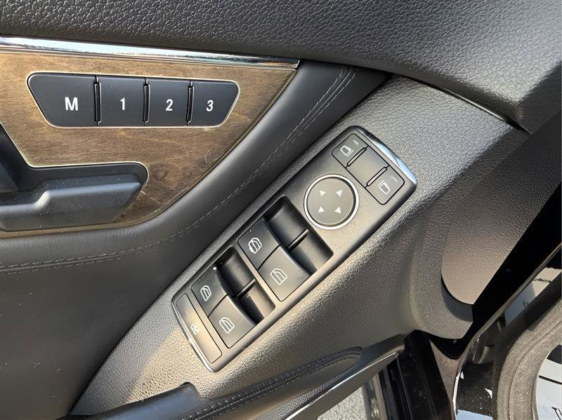 Used 2010 Mercedes-Benz C 63 AMG Sedan image 24