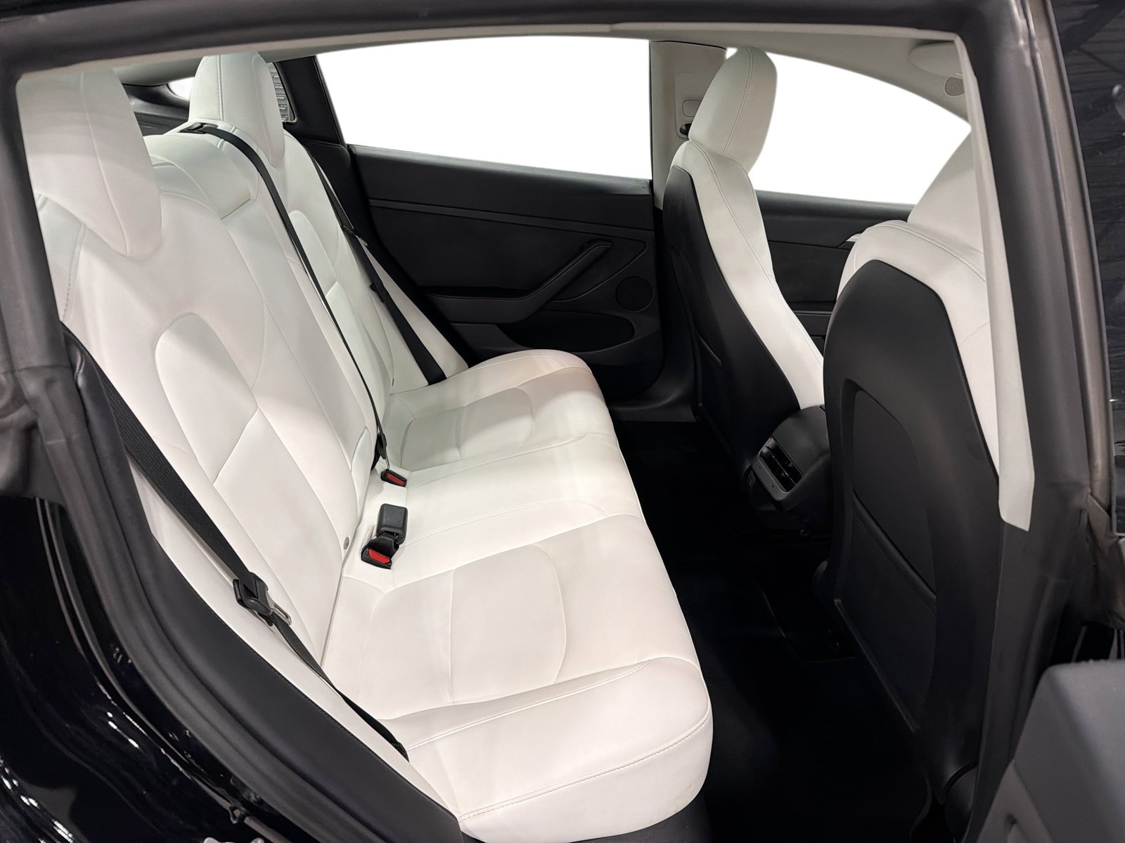 Certified 2023 Tesla Model 3 Long Range AWD/4WD image 11