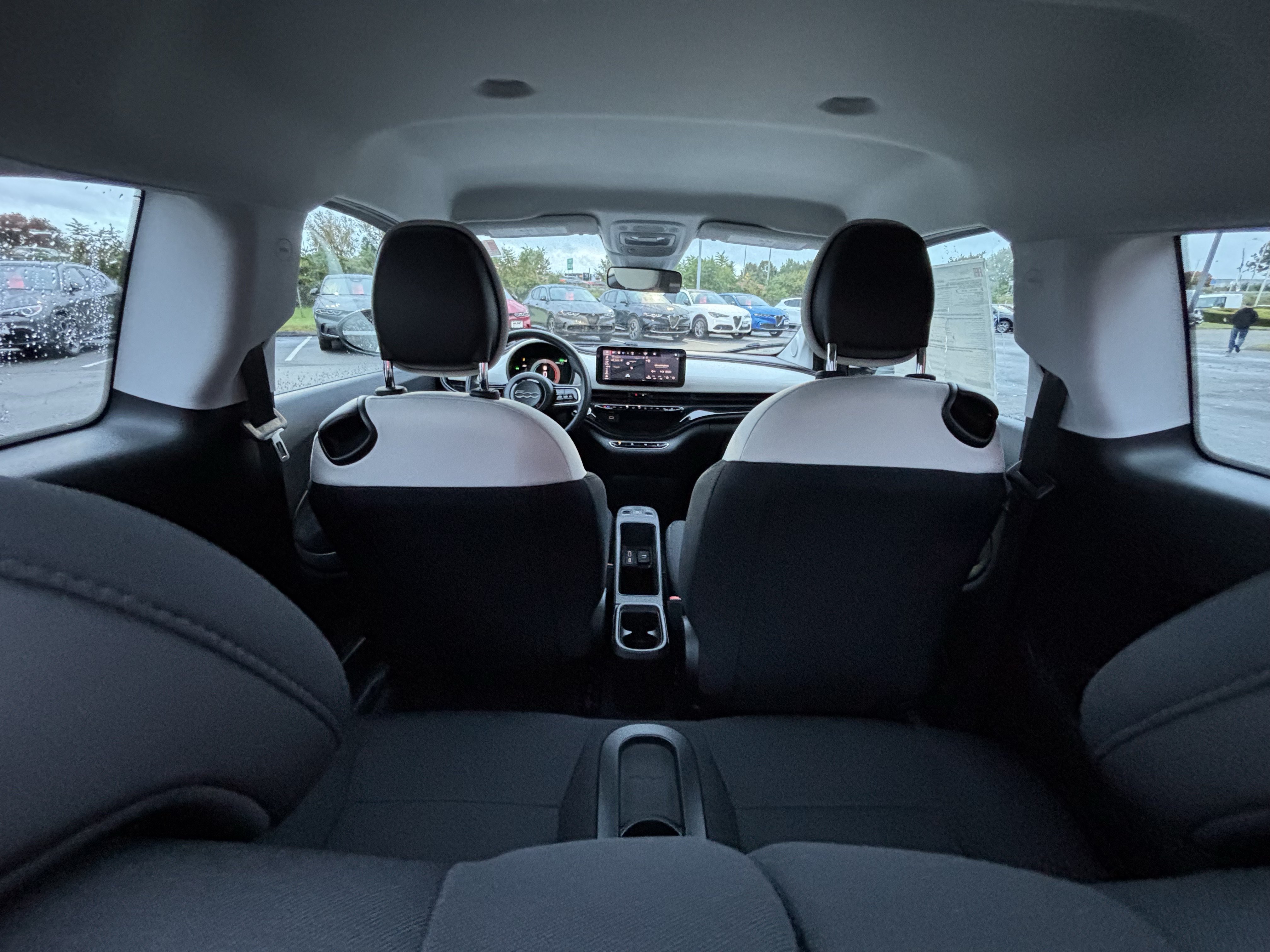 New 2026 FIAT 500 e FWD image 37