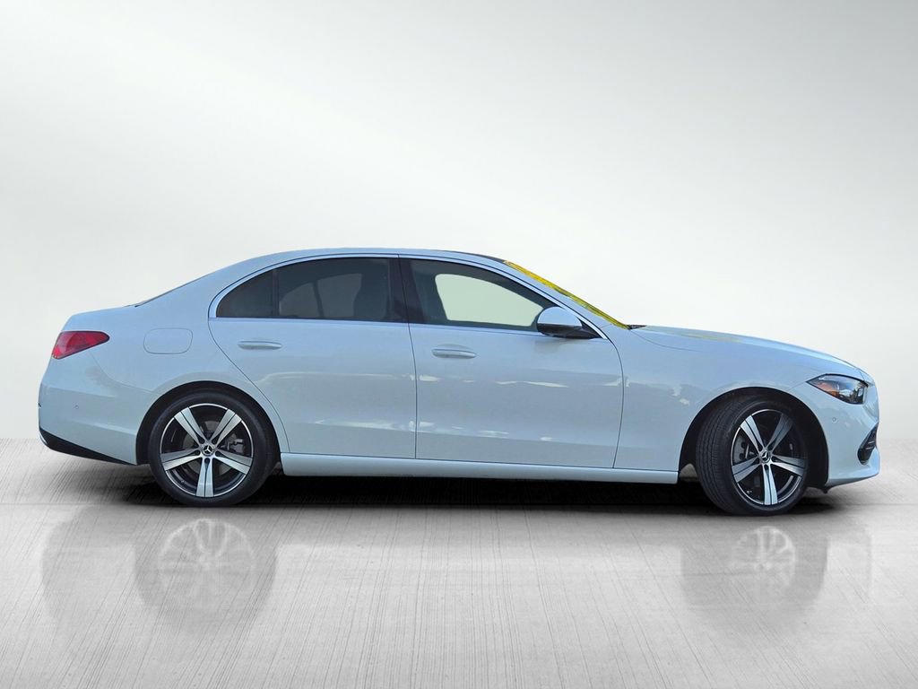 Used 2023 Mercedes-Benz C 300 Sedan image 3