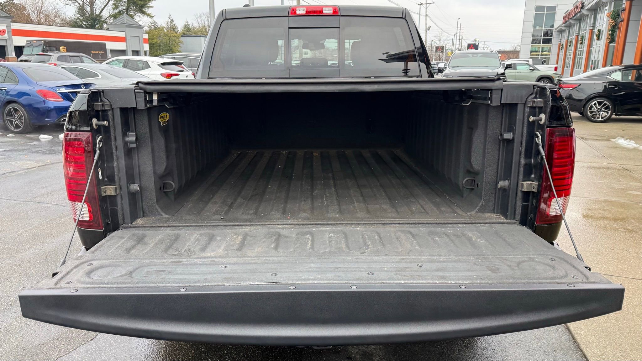 Used 2015 RAM 1500 Sport image 17
