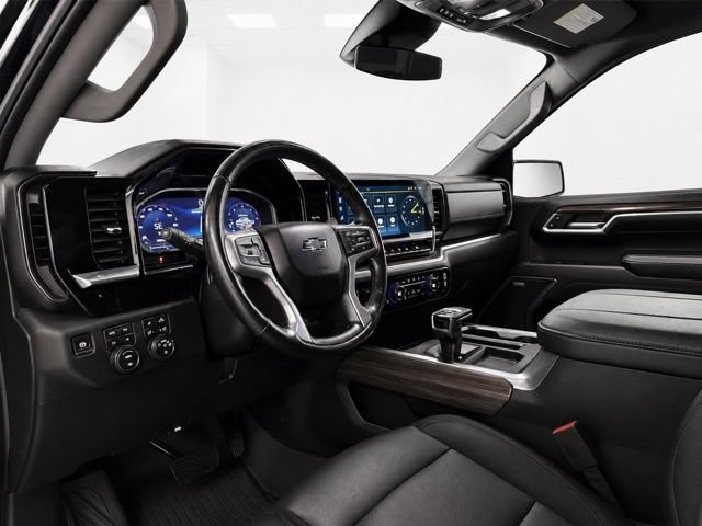 Used 2024 Chevrolet Silverado 1500 RST w/ Convenience Package II AWD/4WD image 15