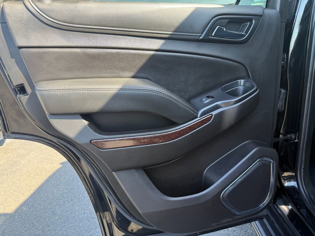 Used 2019 GMC Yukon SLT w/ Open Road Package image 24