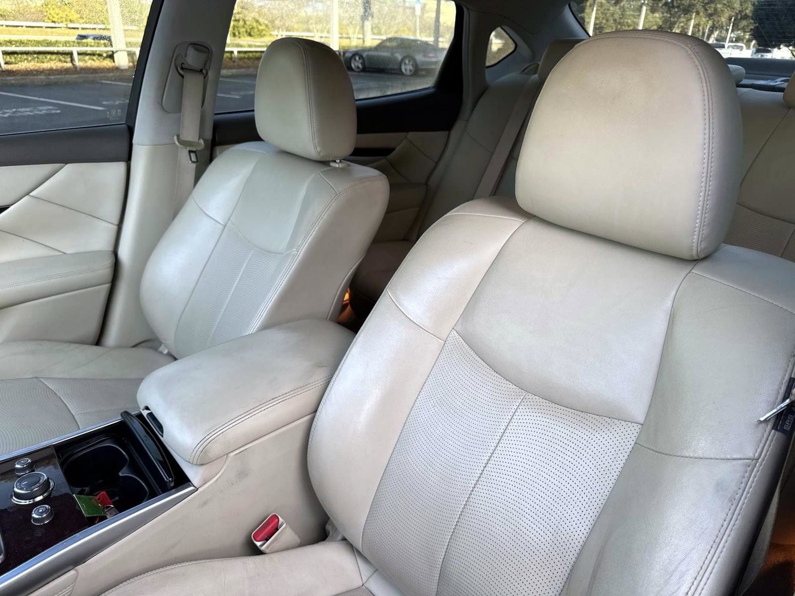 Used 2015 INFINITI Q70 L 3.7 image 10