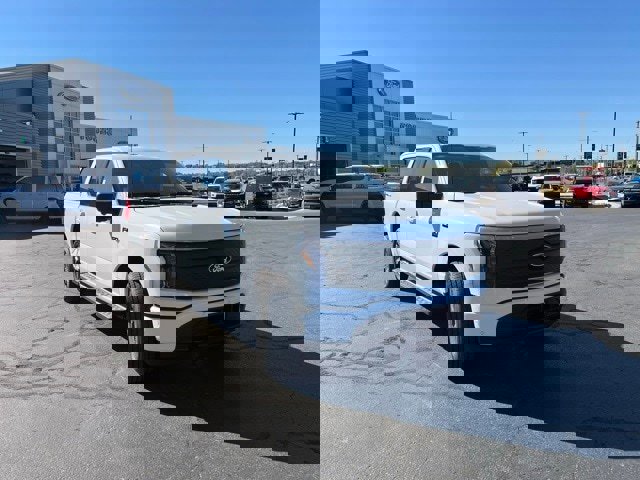 New 2025 Ford F150 Lightning Flash