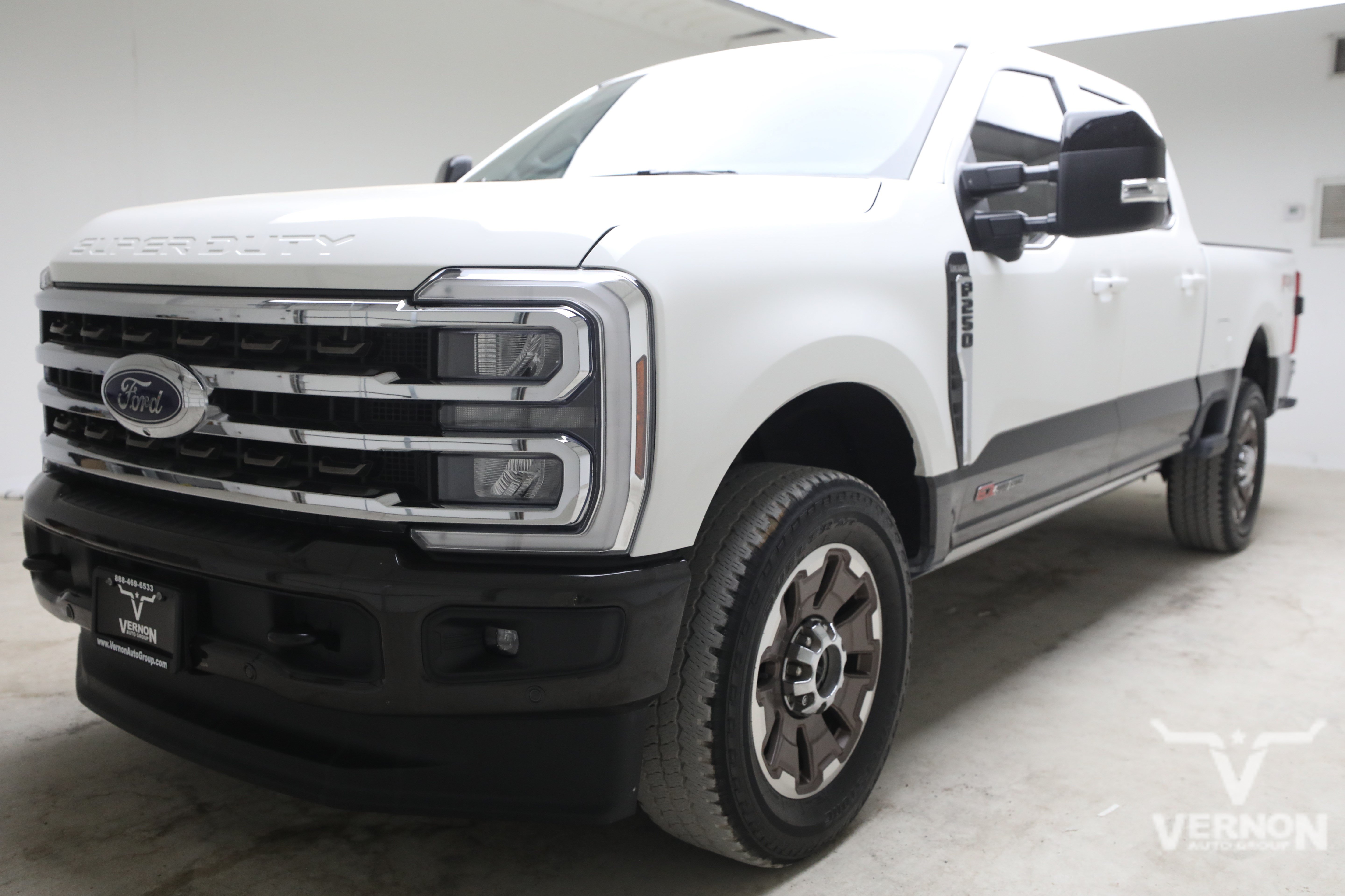 Used 2025 Ford F250 King Ranch AWD/4WD video 1