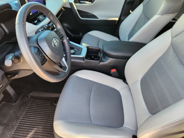Used 2024 Toyota RAV4 Limited AWD/4WD image 13