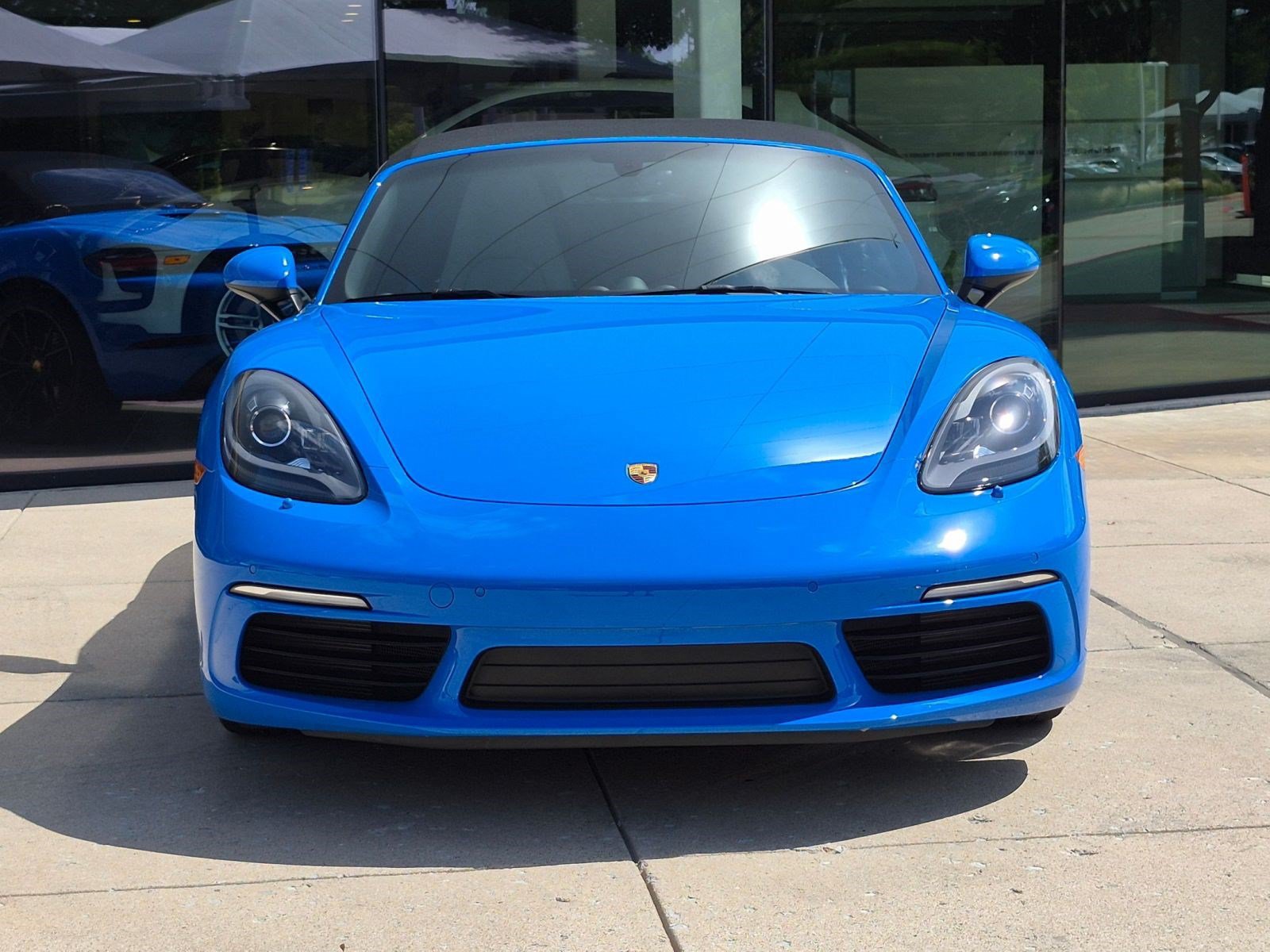 Certified 2025 Porsche 718 Boxster S RWD image 6