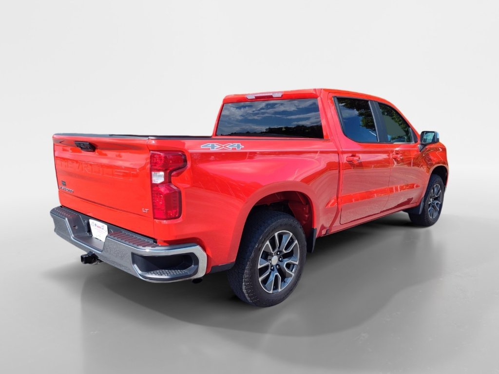 Used 2022 Chevrolet Silverado 1500 LT AWD/4WD image 5