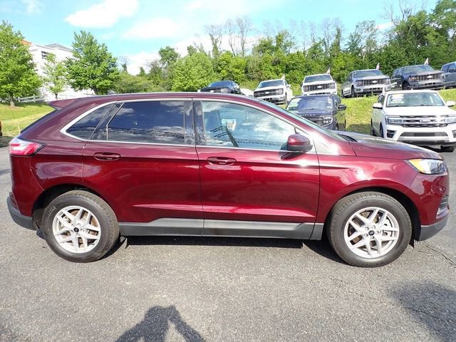 Used 2024 Ford Edge SEL w/ Convenience Package AWD/4WD image 9