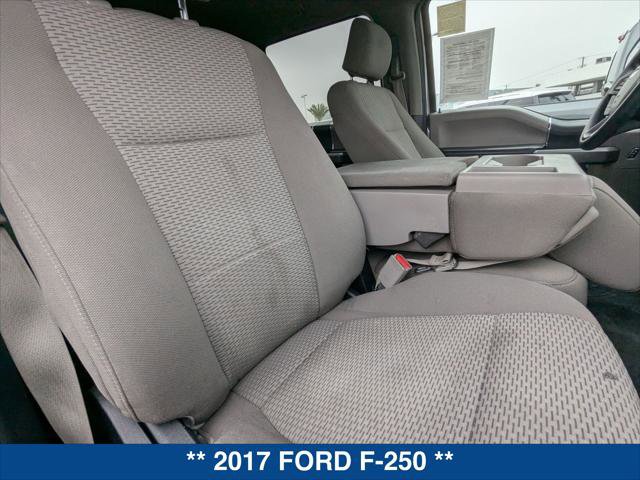 Used 2017 Ford F250 XLT image 24