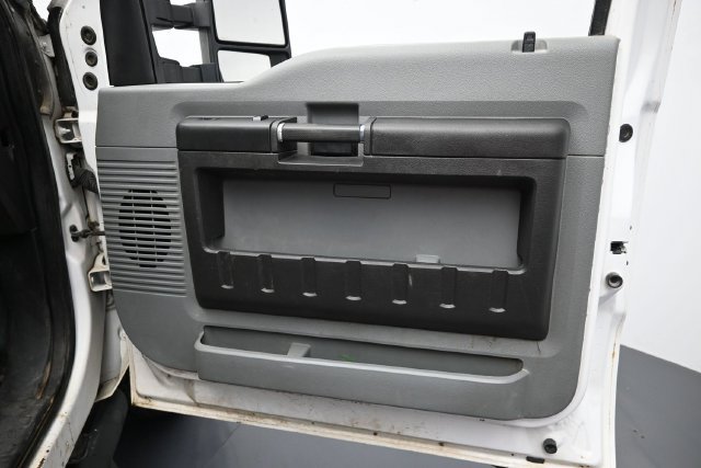 Used 2015 Ford F250 XL w/ Power Equipment Group AWD/4WD image 28