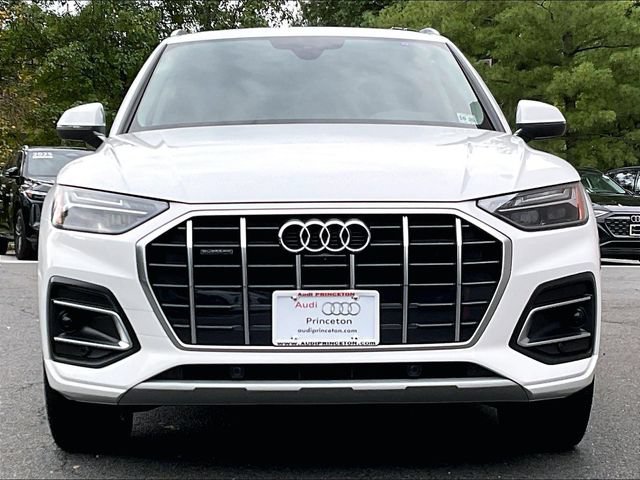 Used 2021 Audi Q5 Premium AWD/4WD image 8
