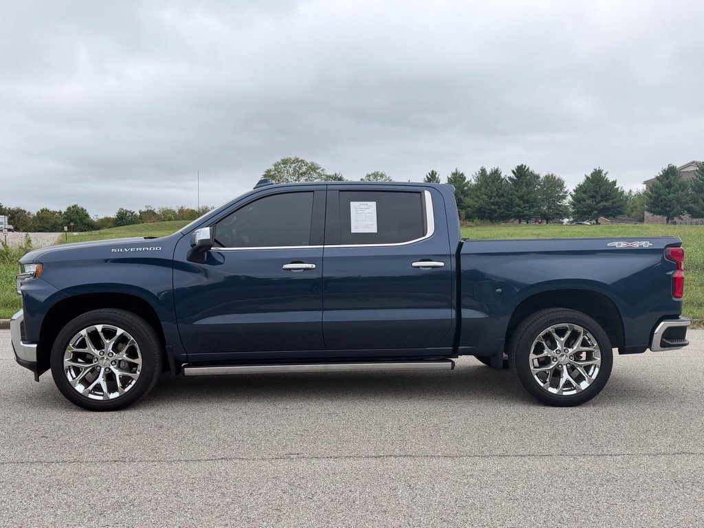 Used 2021 Chevrolet Silverado 1500 LTZ w/ LTZ Premium Package AWD/4WD image 11