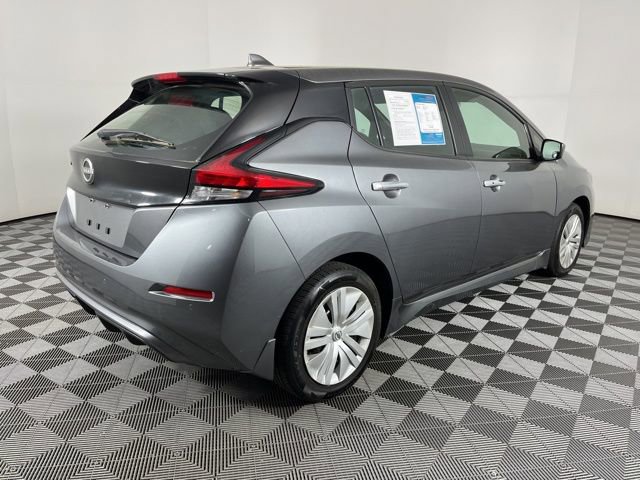 Used 2023 Nissan Leaf S image 10