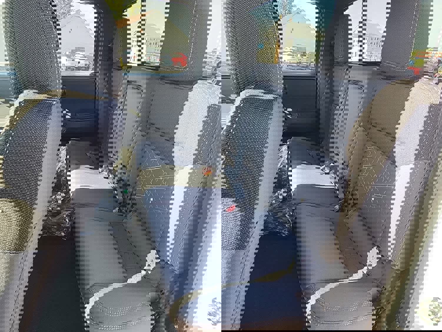 New 2026 Nissan Frontier SV image 7