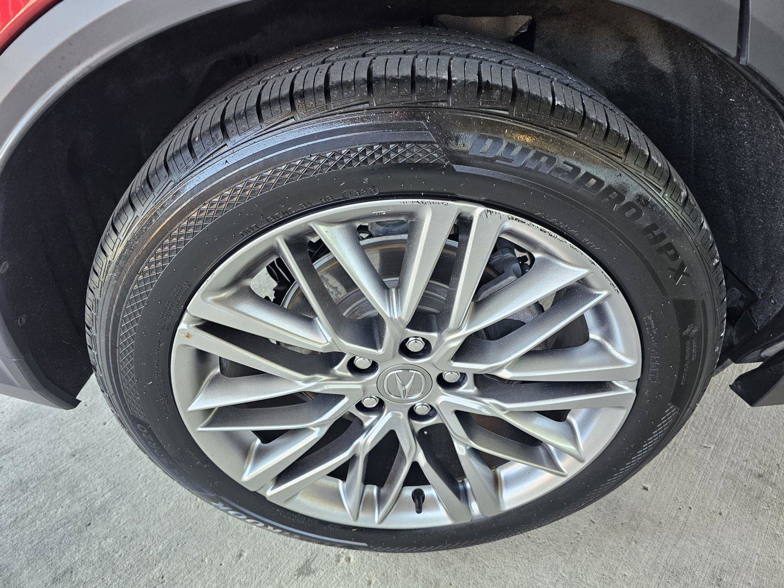 Used 2023 Acura MDX SH-AWD w/ Advance Package image 11