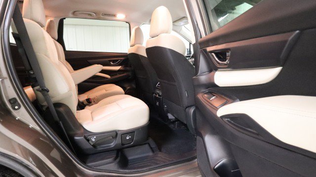 Used 2022 Subaru Ascent Premium w/ Convenience Package image 11