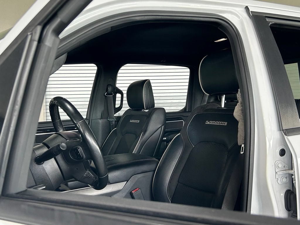 Used 2021 RAM 1500 Laramie AWD/4WD image 15