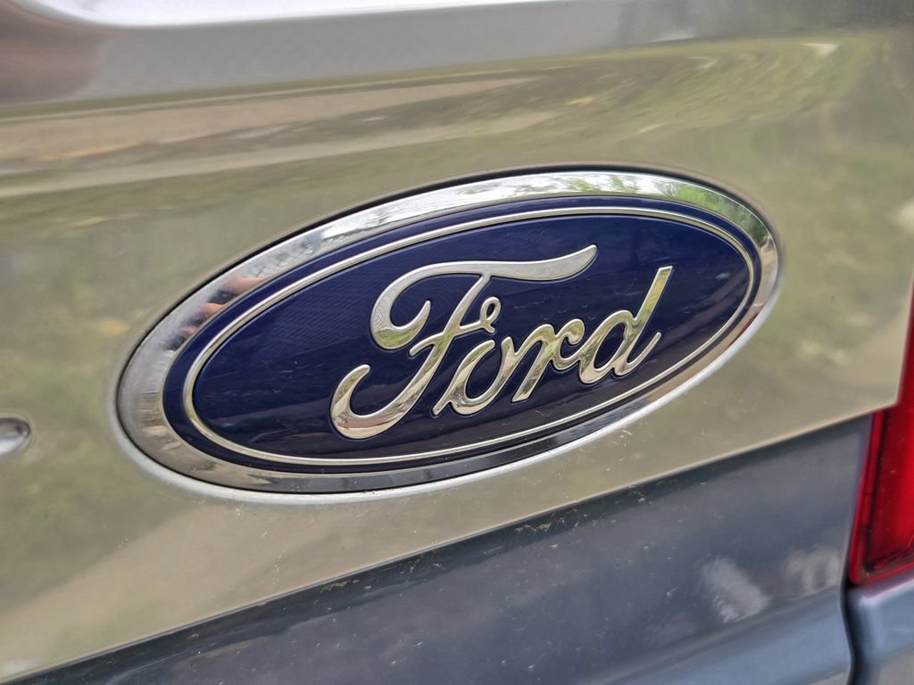 Used 2023 Ford F150 Platinum w/ Equipment Group 701A High AWD/4WD image 11